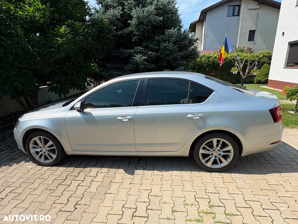 Skoda Octavia 2.0 TDI Style - 5