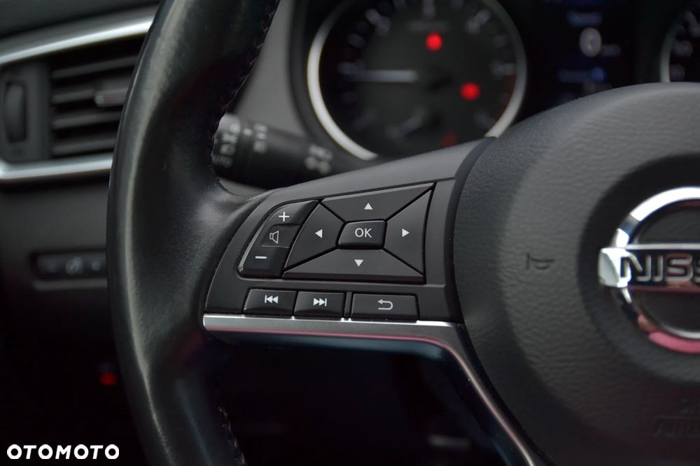 Nissan Qashqai 1.6 DCi N-Connecta EU6 - 26