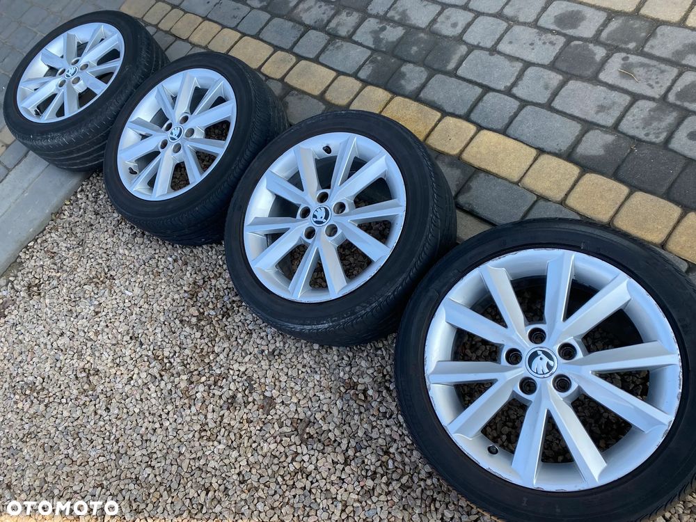 Skoda RAPID Alufelgi 16 5x100 7Jx16H2 ET46 - 6