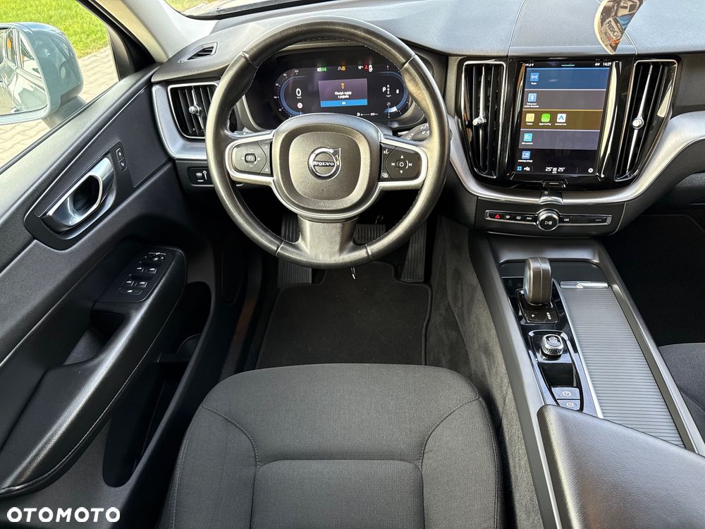 Volvo XC 60 B4 D Geartronic Momentum - 19