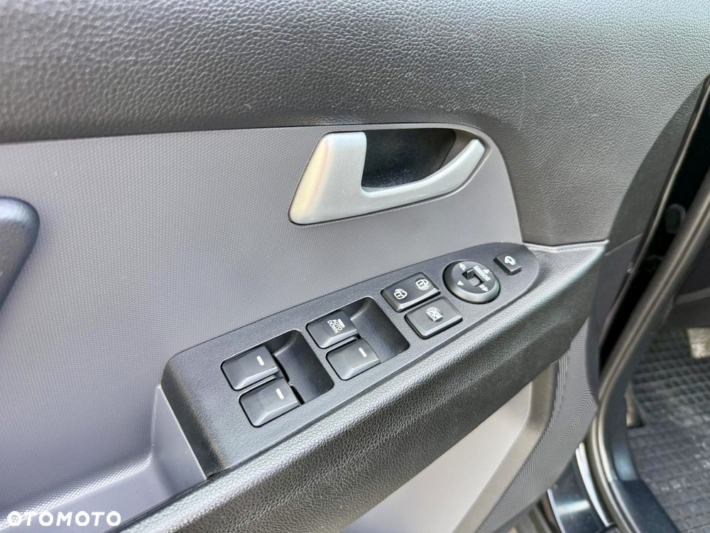 Kia Sportage 1.7 CRDI L 2WD - 25