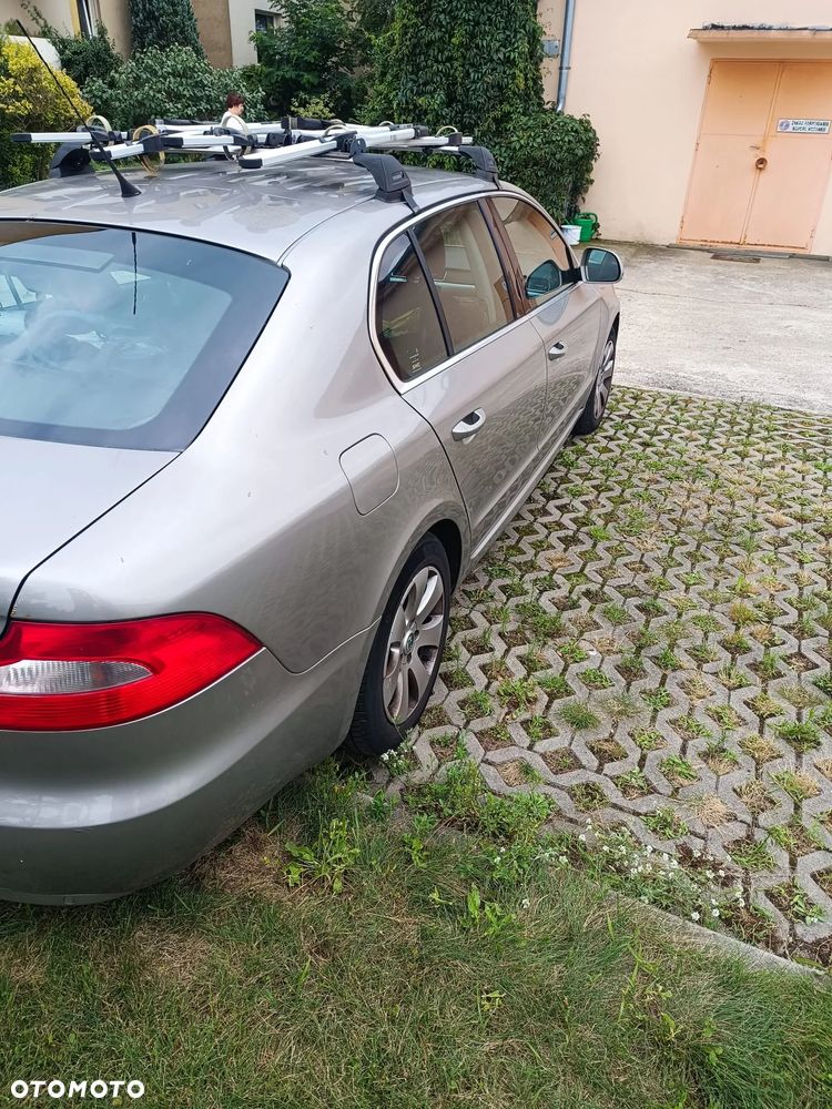 Skoda Superb 1.8 TSI Elegance - 2