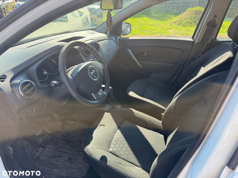 Dacia Logan MCV 1.2 16V Ambiance - 9