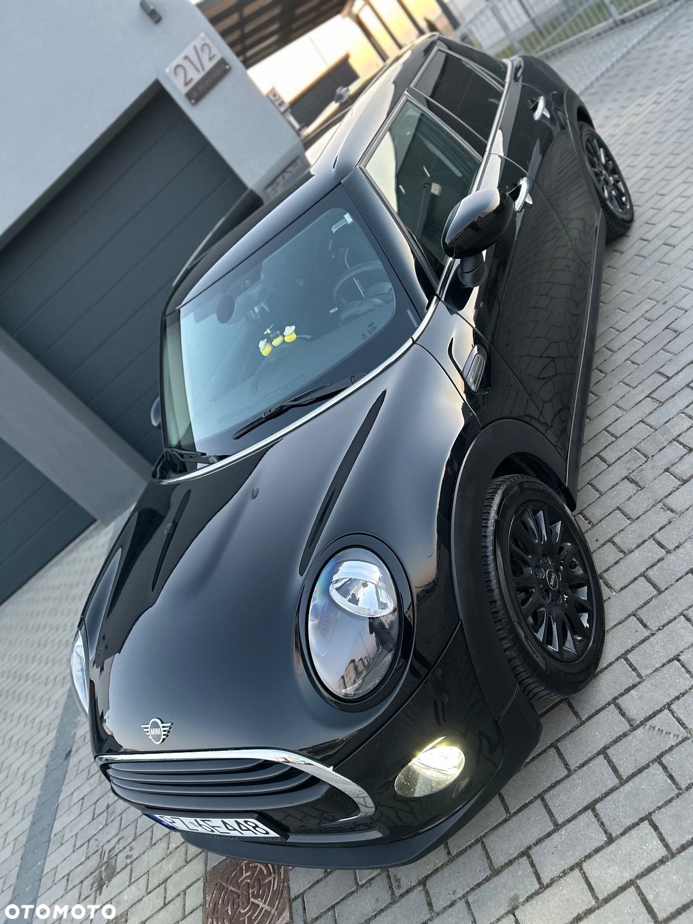 MINI Cooper Essential Trim - 10