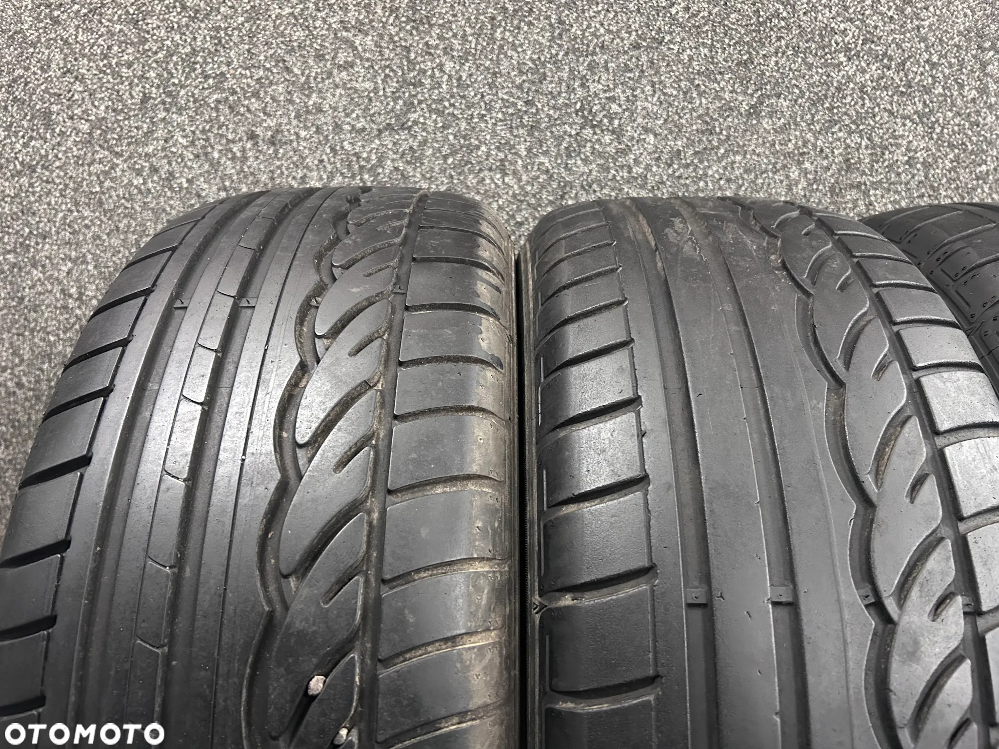 Opony Letnie Dunlop SP Sport 01 235/55/17 99V 4szt. - 2