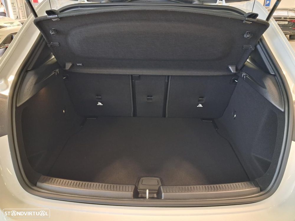 Mercedes-Benz A 180 d - 15