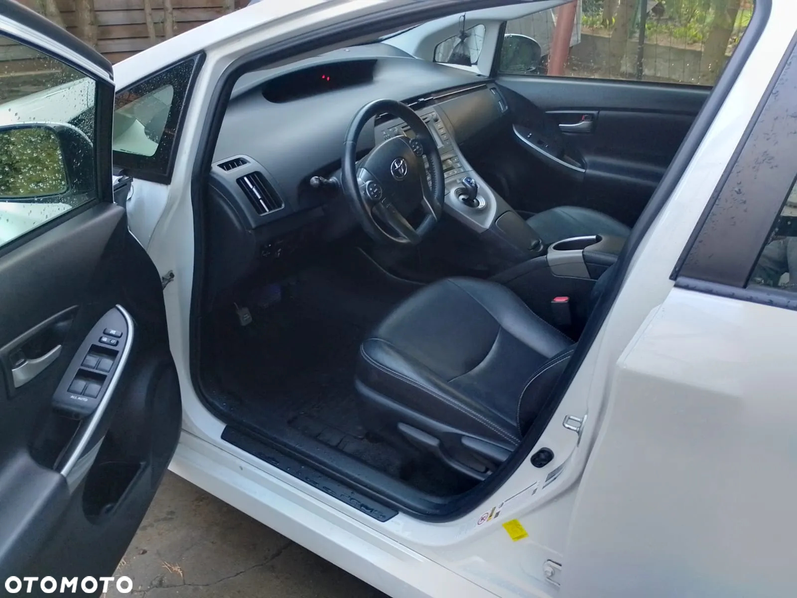Toyota Prius 1.8 Hybrid Prestige - 9