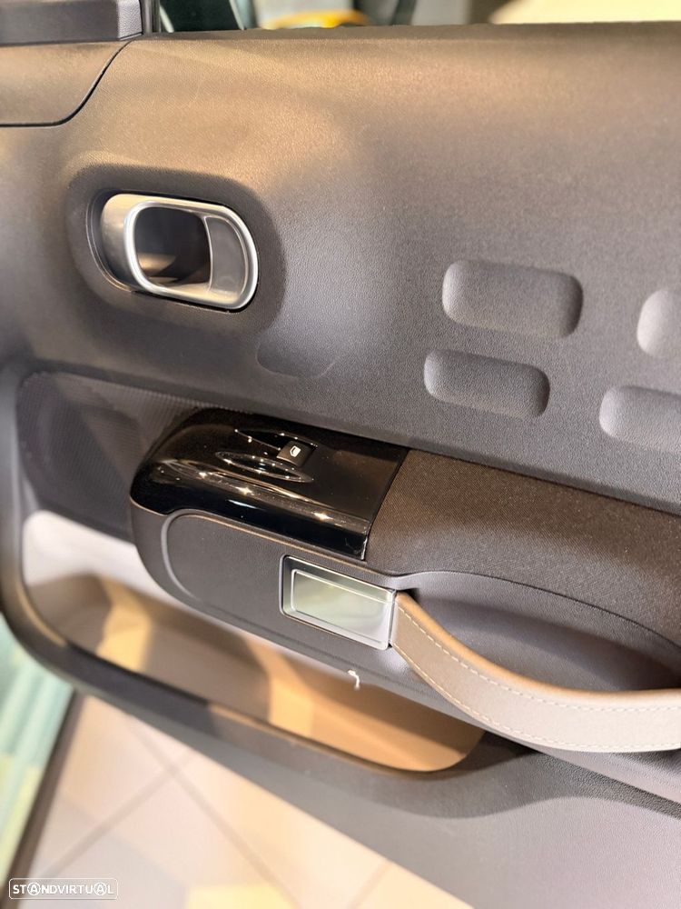 Citroën C3 1.2 PureTech Shine - 35