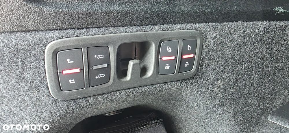 Audi SQ7 4.0 TDI Quattro Tiptronic - 22