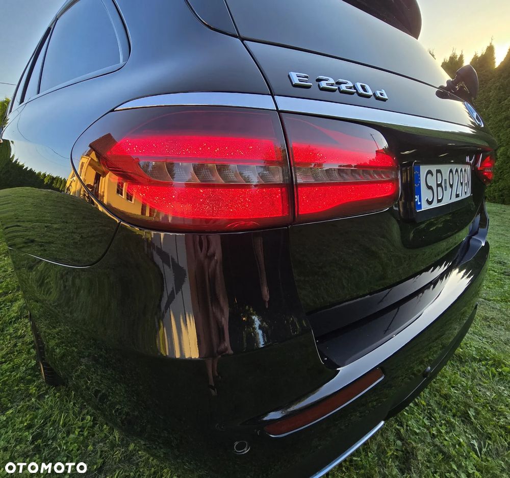 Mercedes-Benz Klasa E 220 d 9G-TRONIC AMG Line - 31