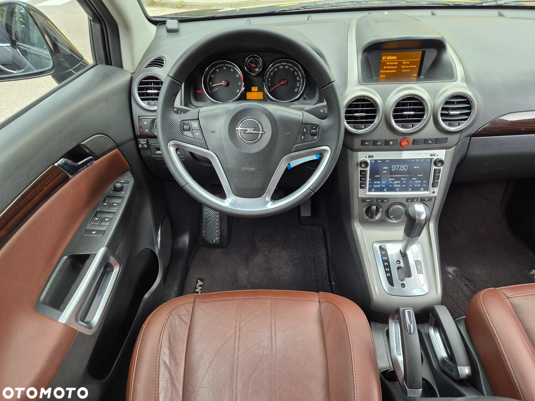 Opel Antara 3.2 V6 4x4 Cosmo - 30