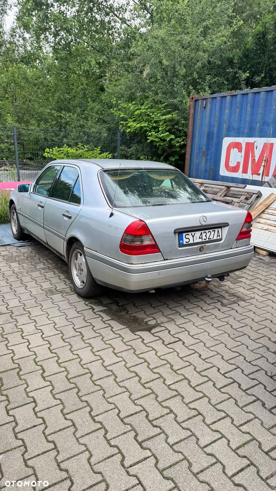 Mercedes-Benz Klasa C 180 Classic - 1