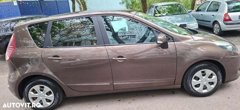 Renault Scenic 1.5dCi Expression - 6