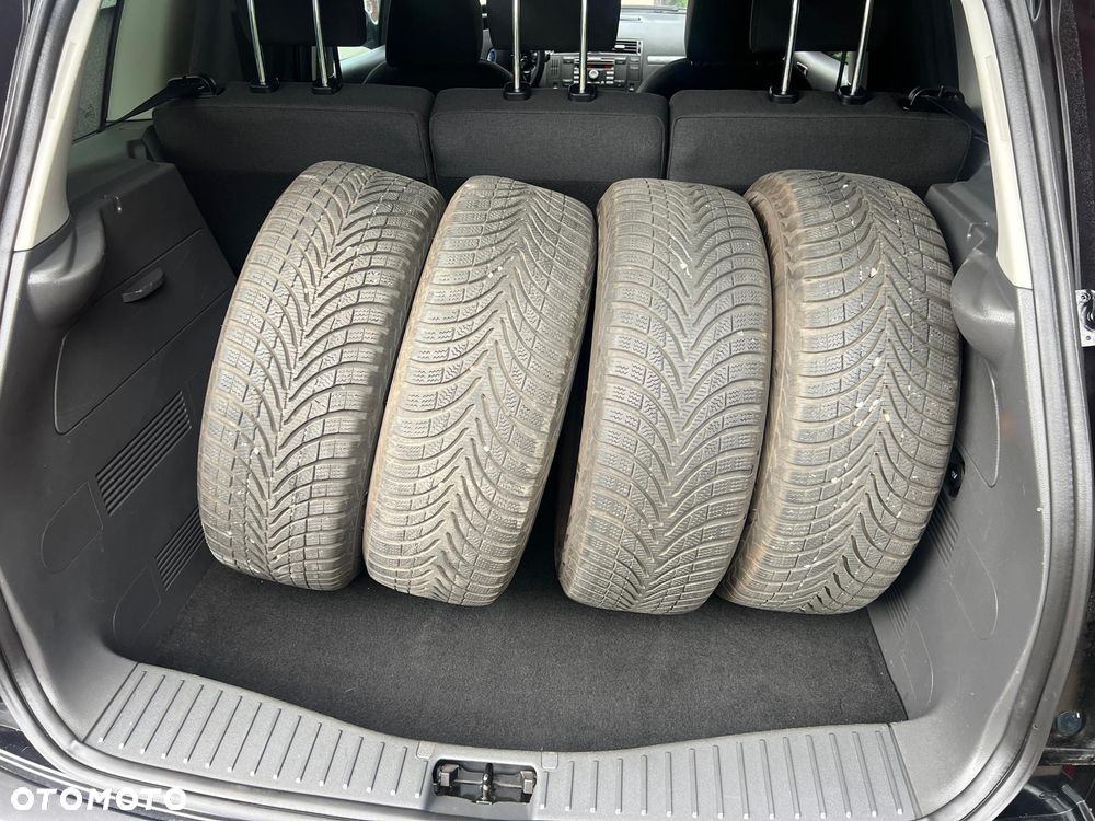 Ford C-MAX - 16
