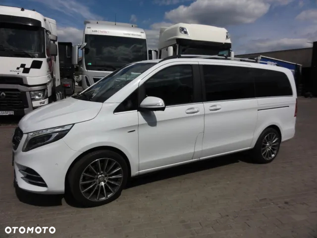 Mercedes-Benz Klasa V 250 (BlueTEC) d Avantgarde 7G-Tronic - 11