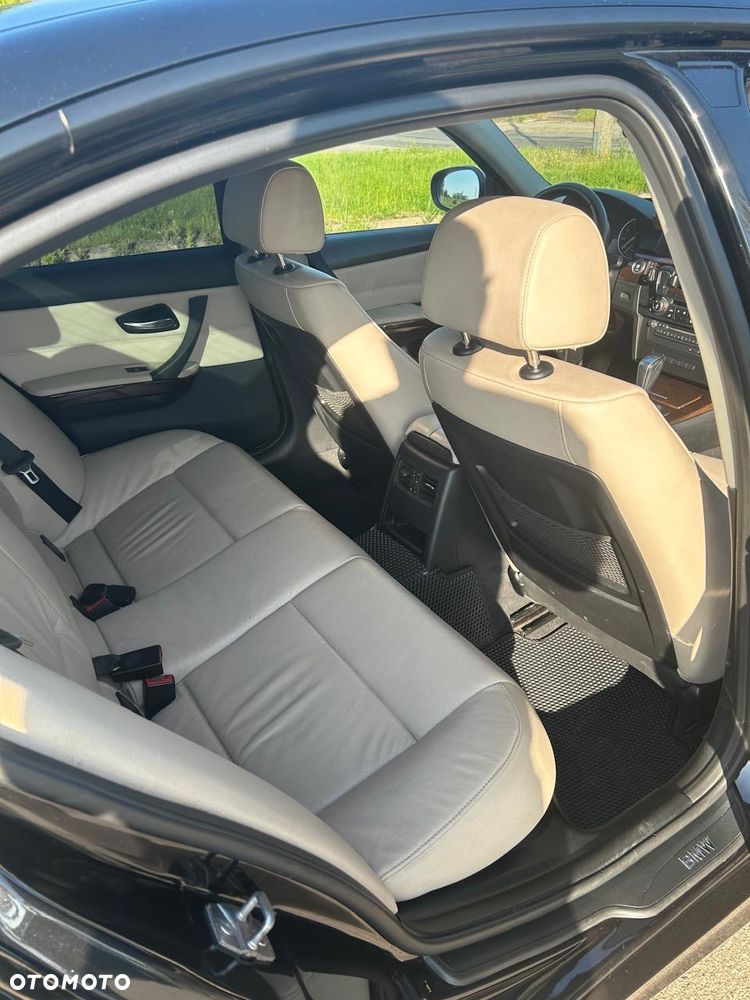 BMW Seria 3 - 11