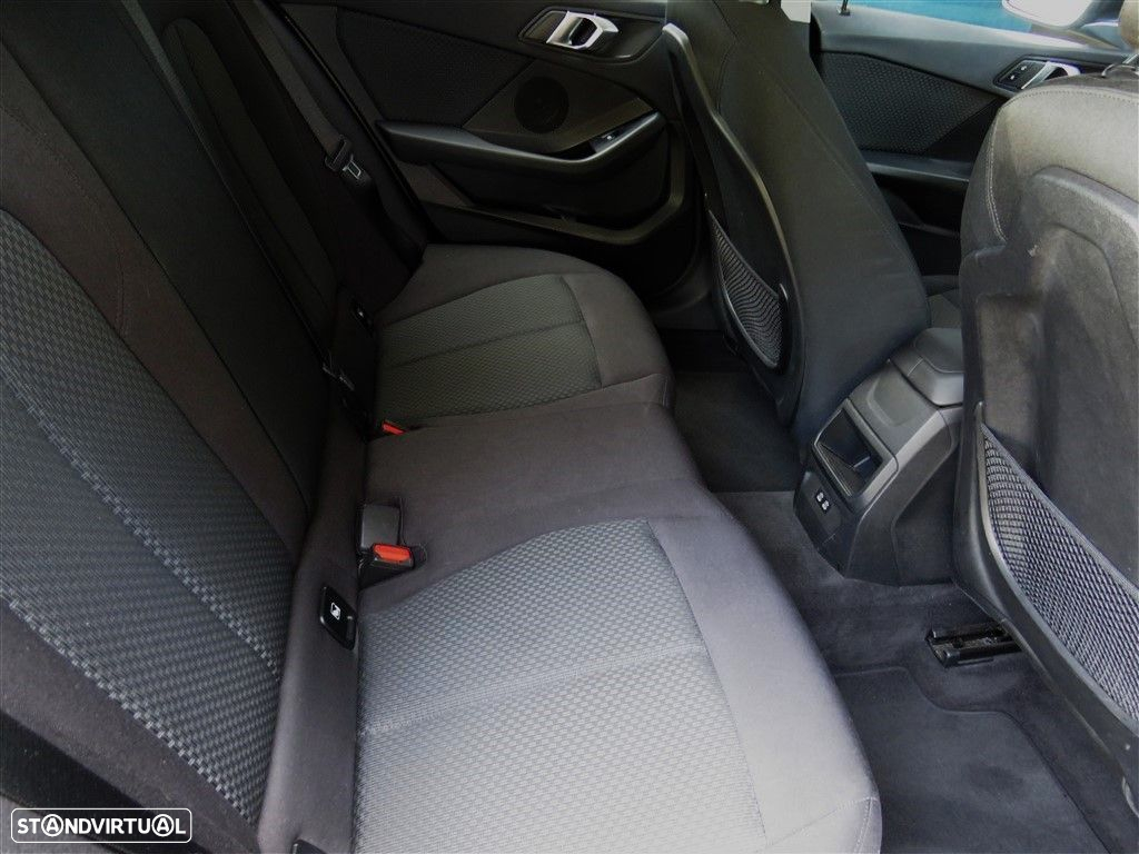 BMW 116 d Corporate Edition Auto - 13