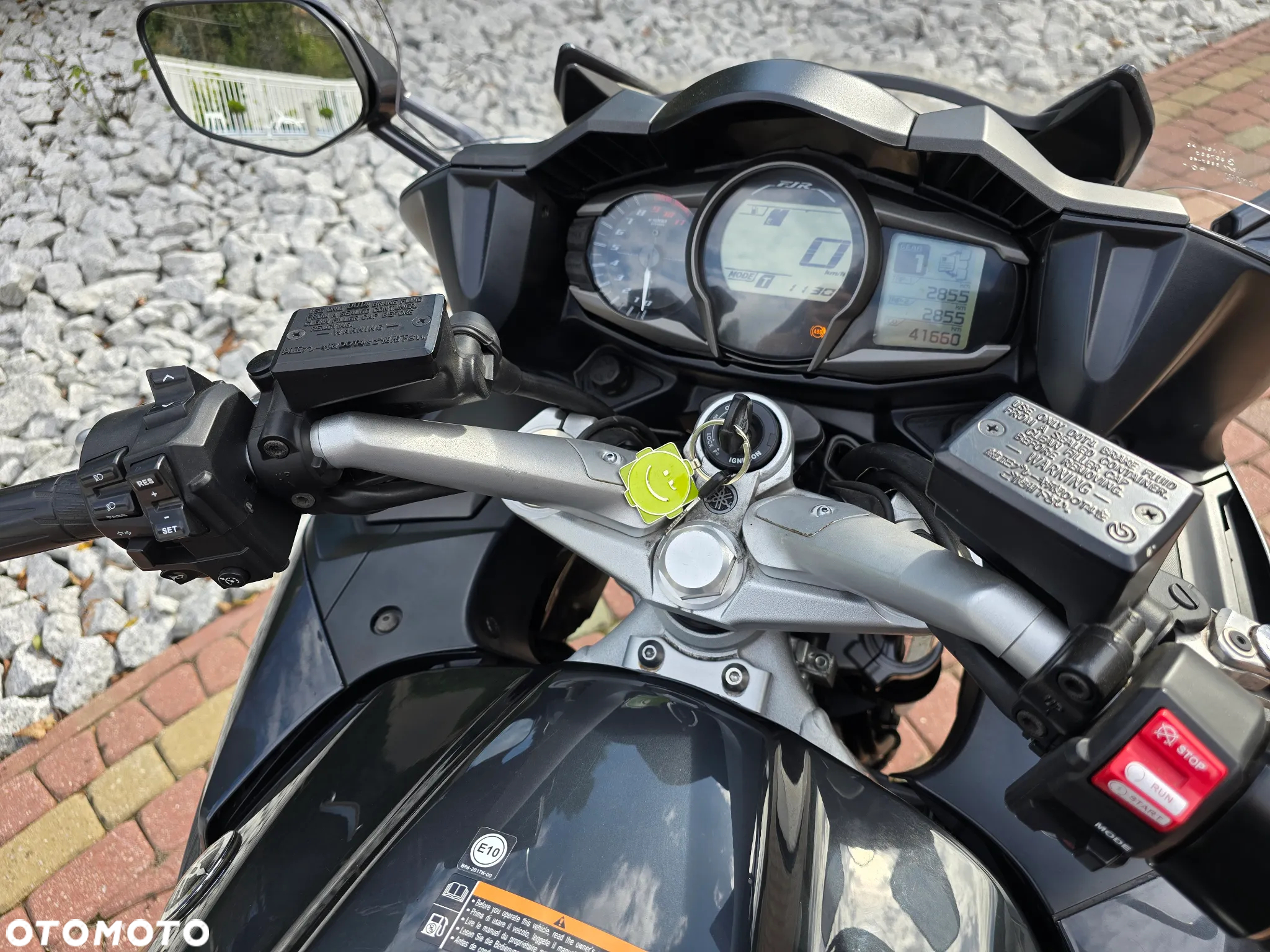 Yamaha FJR - 9