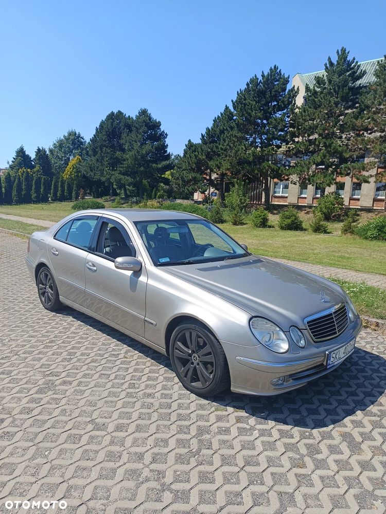 Mercedes-Benz Klasa E - 11
