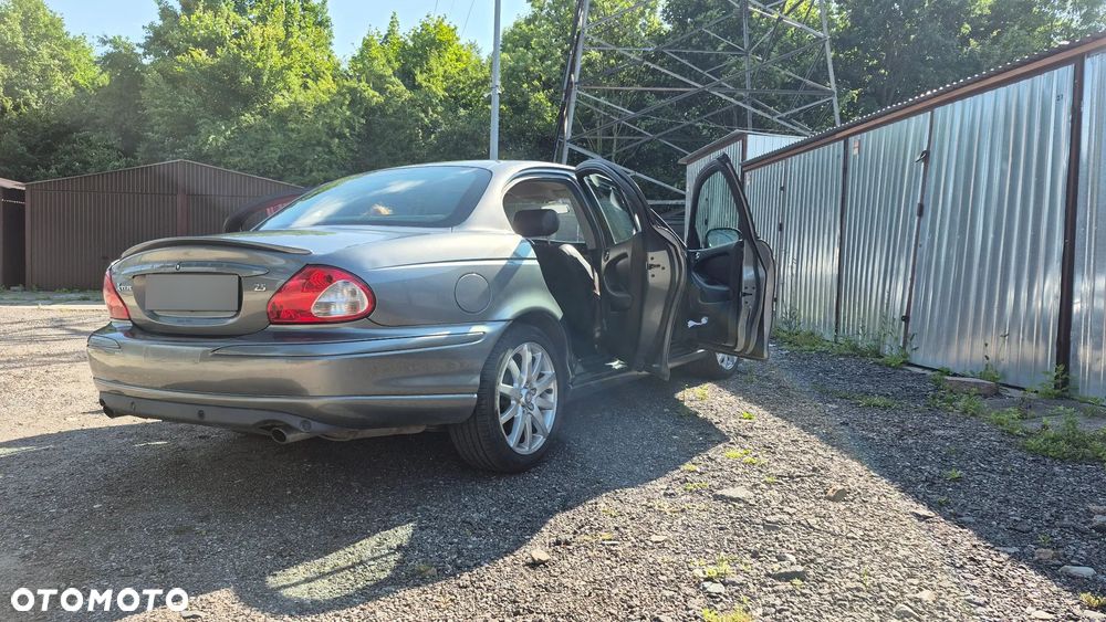 Jaguar X-Type 2.5 Sport - 4