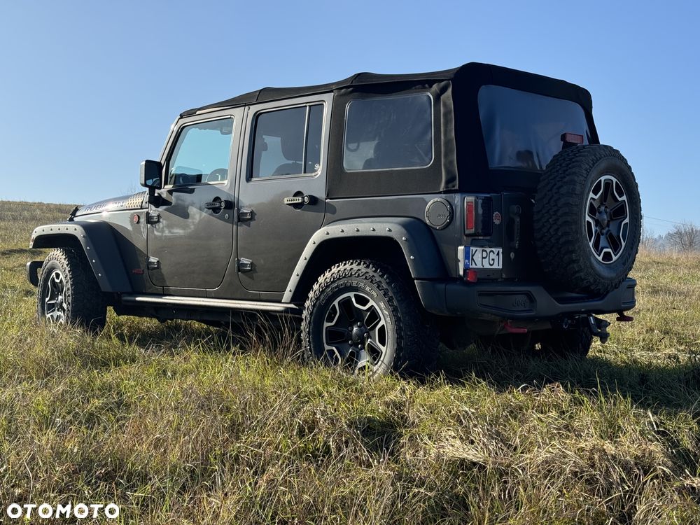 Jeep Wrangler - 16