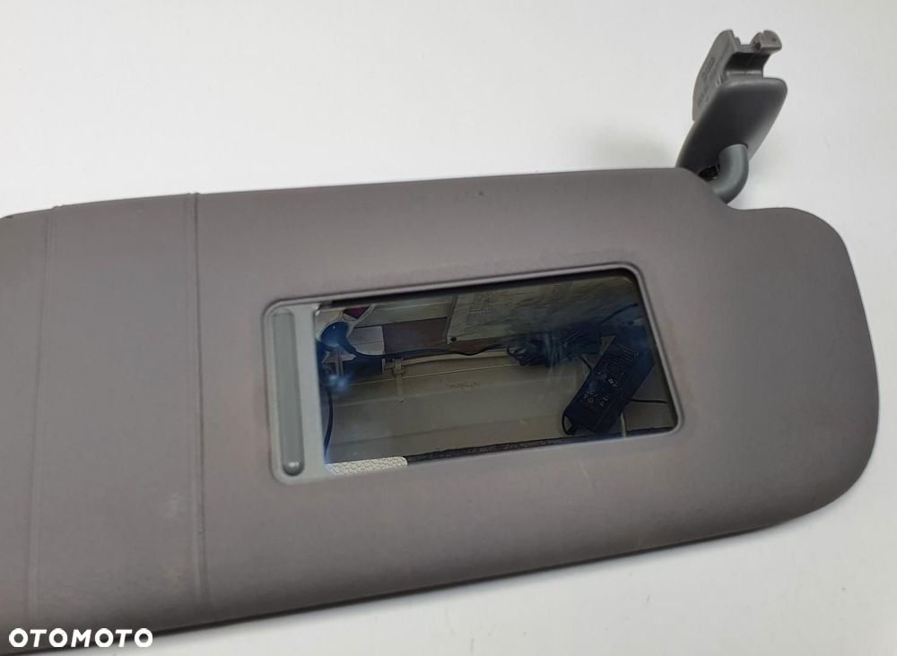 SŁONECZNIK OSŁONA DASZEK PRAWY AUDI A4 B5 8D0857552 EUROPA - 2