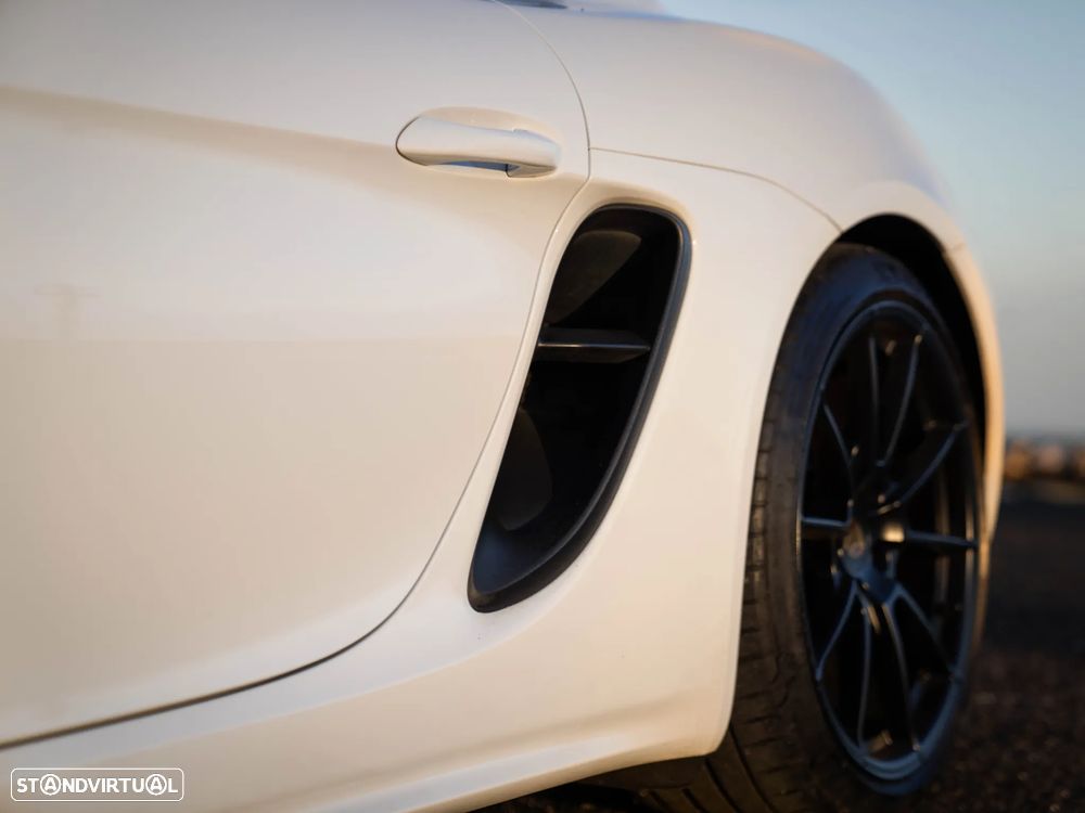 Porsche 718 Cayman GTS 4.0 - 20