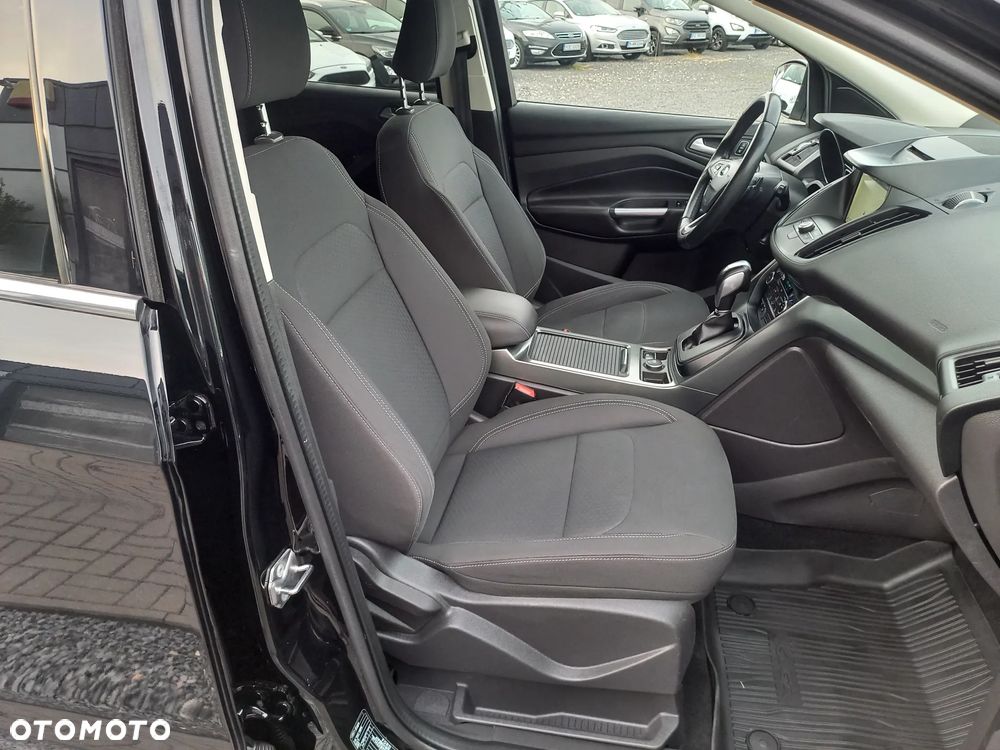 Ford Kuga - 18