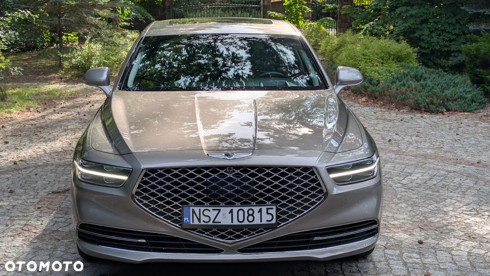 Genesis G90 - 2