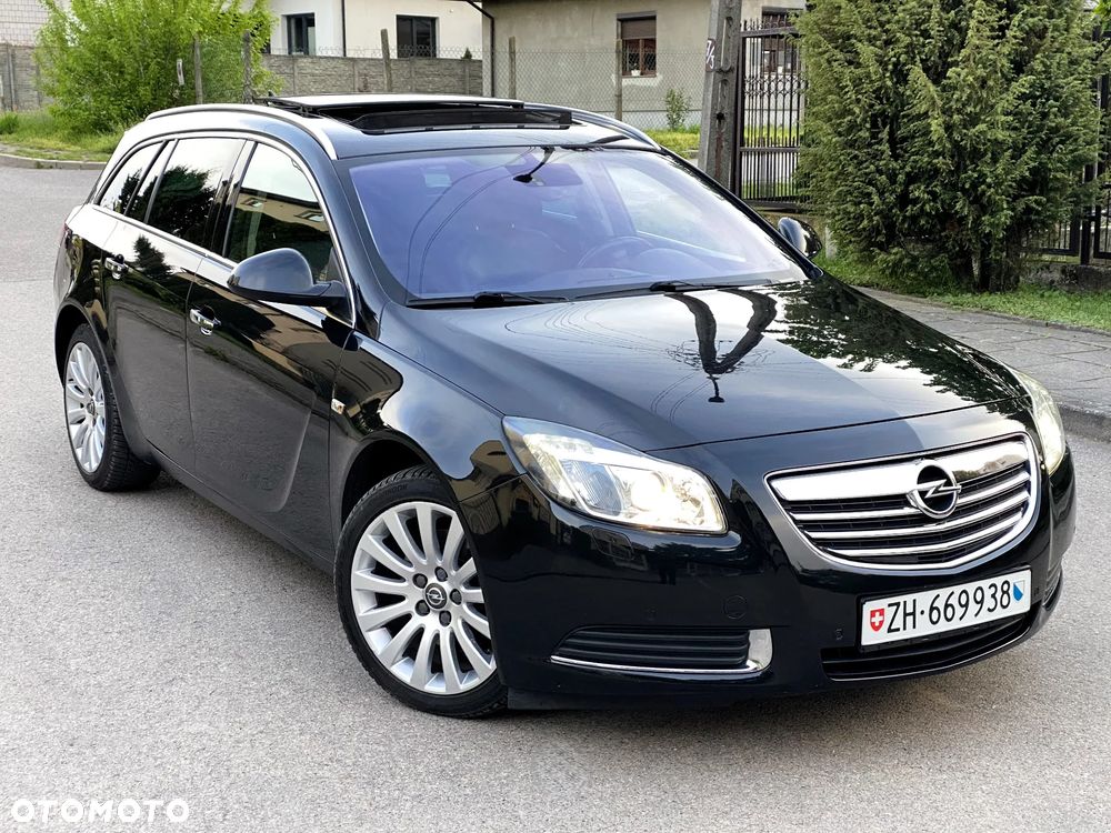 Opel Insignia 2.0 T Cosmo 4x4 - 1