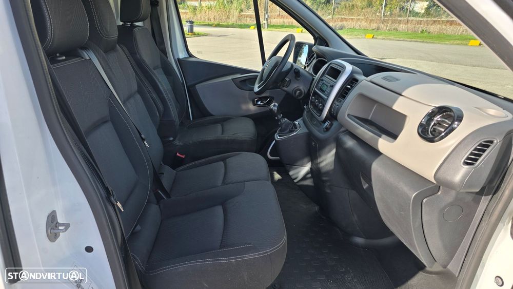 Renault Trafic 1.6 dCi L1H2 1.2T SS - 13
