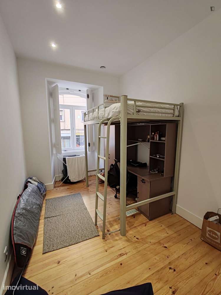 Quarto - localizado em Lisbon - Grande imagem: 4/15
