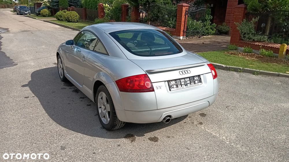 Audi TT Coupé 1.8T - 19