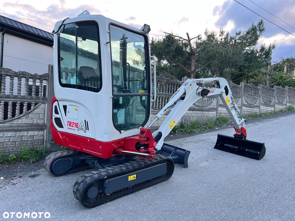 Takeuchi TB216 | Minikoparka TAKEUCHI TB 216 | 2 Tony | Rozsuwane Gąsienice | Stan PERFEKCYJNY | Mini Koparka | - 10