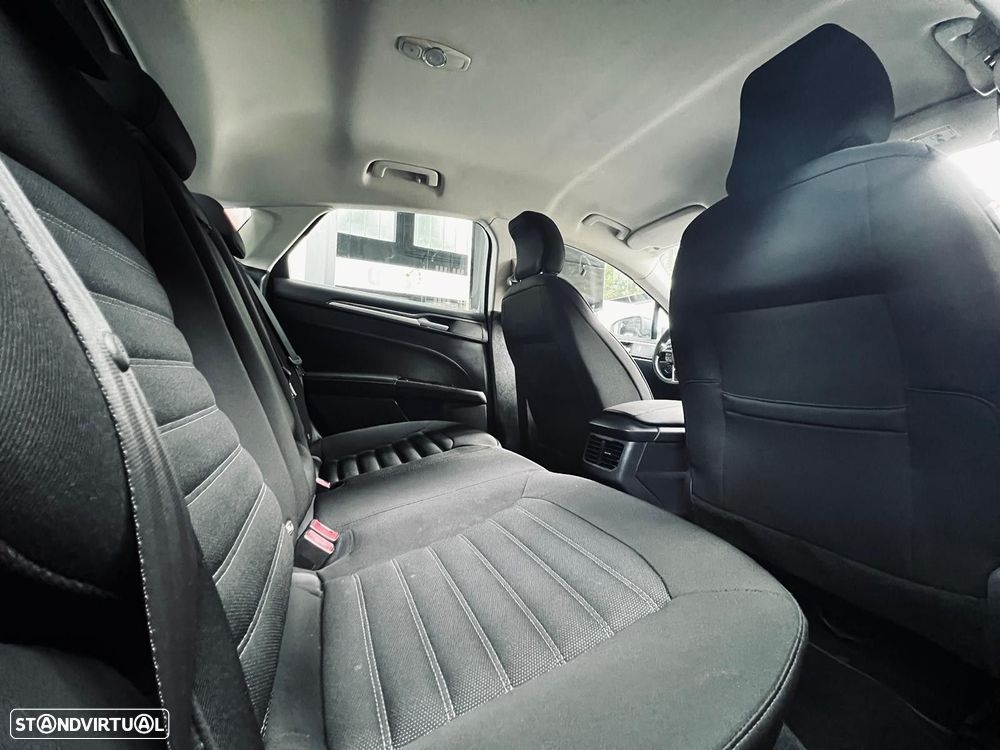 Ford Mondeo 1.5 TDCi Titanium - 31