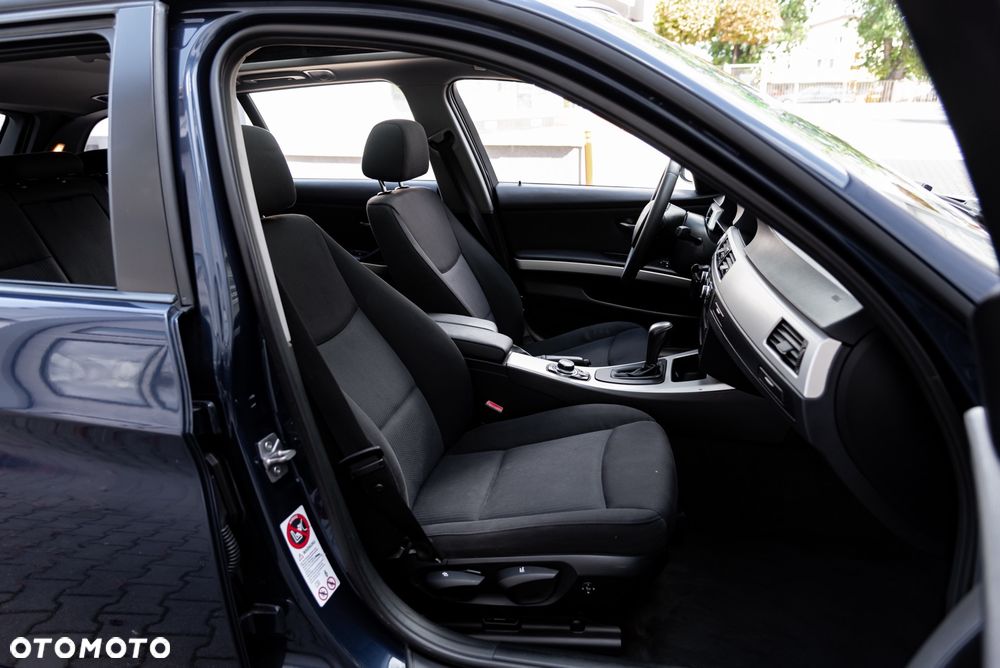 BMW Seria 3 - 15