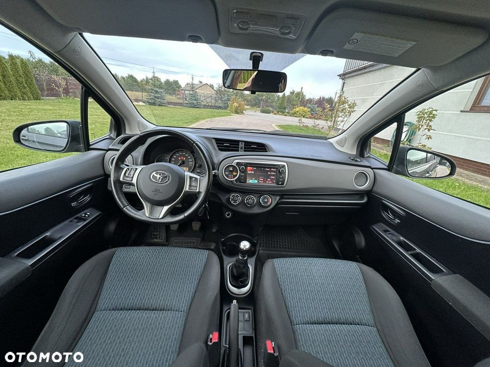 Toyota Yaris - 13