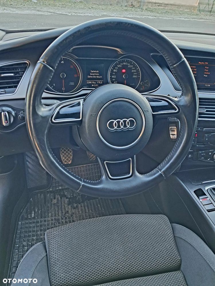 Audi A4 Allroad 2.0 TDI DPF - 11