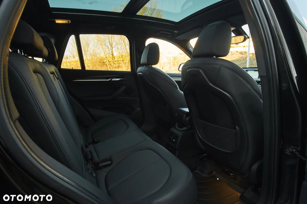BMW X1 xDrive20i - 26