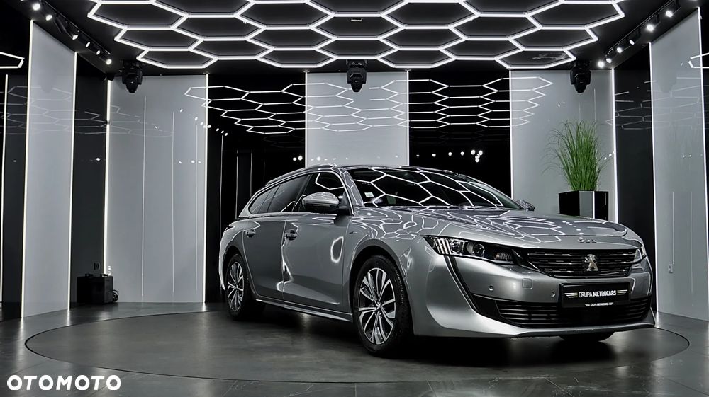 Peugeot 508 1.6 PureTech First Edition S&S EAT8 - 10