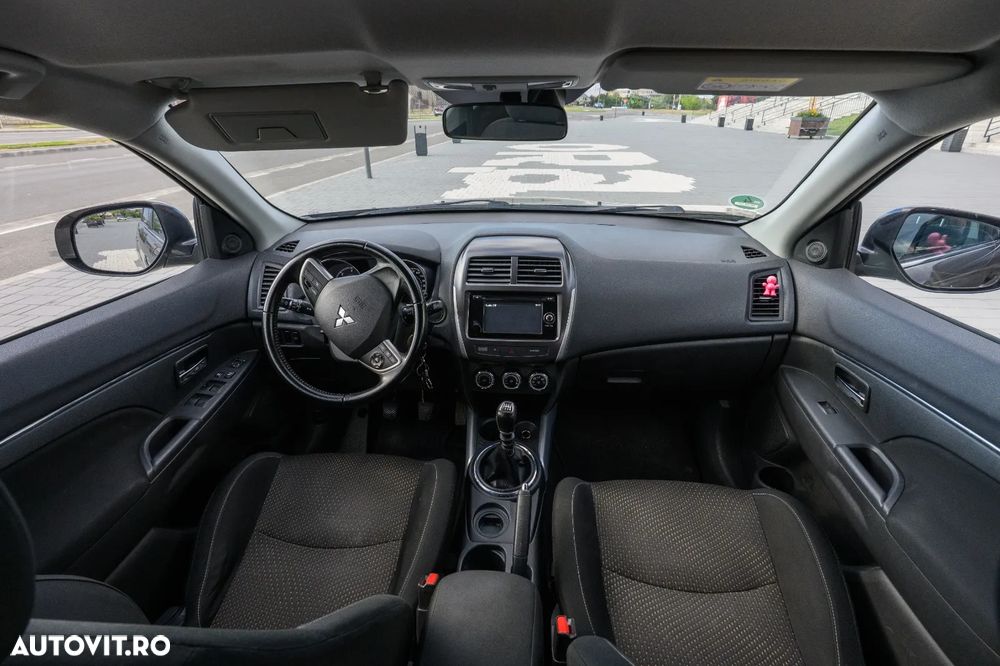 Mitsubishi ASX 1.8 DID 2WD Intense A15 - 9