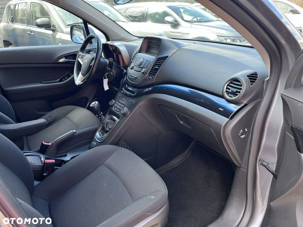 Chevrolet Orlando - 15