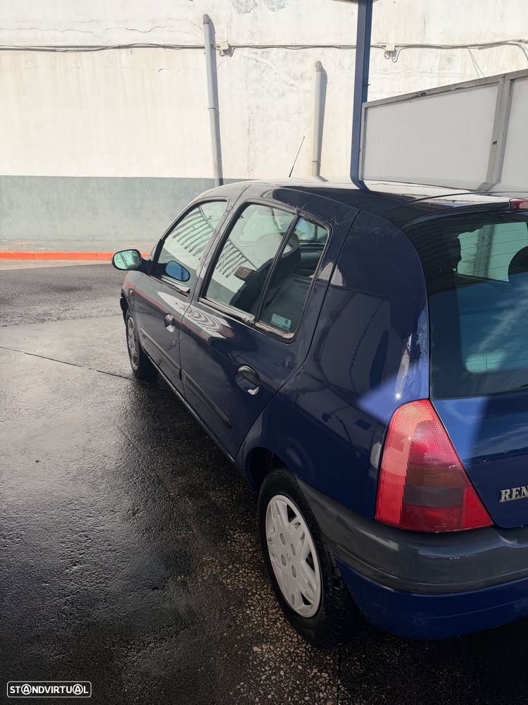 Renault Clio 1.2 RN - 2