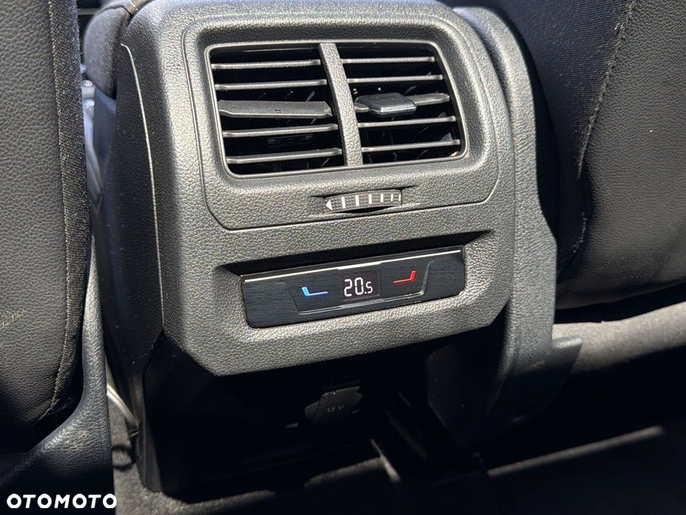 Volkswagen Touran 1.5 TSI EVO Highline DSG - 33