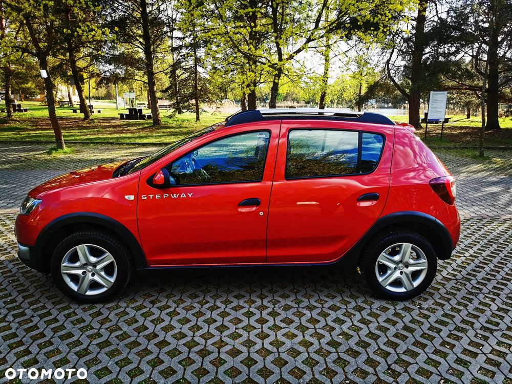 Dacia Sandero Stepway TCe 90 (S&S) Celebration - 7