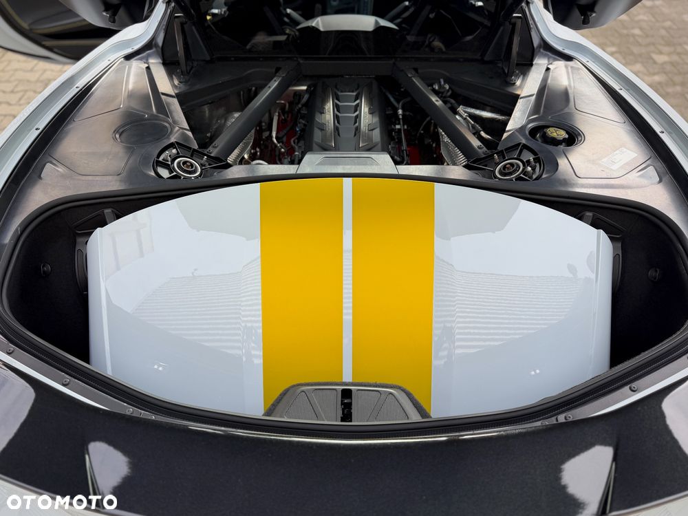 Chevrolet Corvette Stingray 3LT 6.2 V8 Automatik - 21