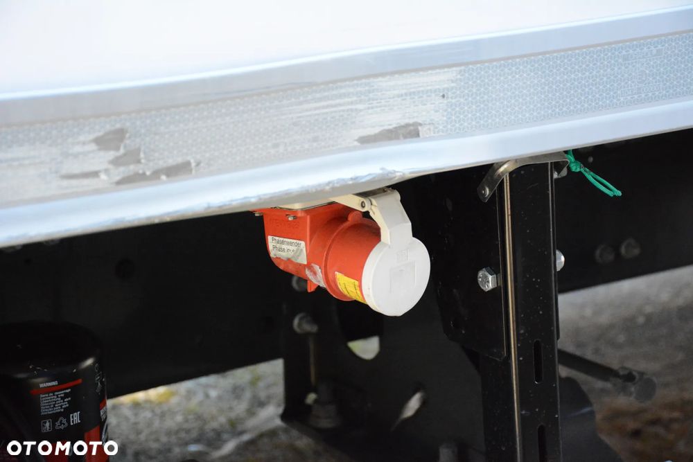 Renault D 19 WIDE / 2018 / Chłodnia / Lamberet / Agregat Carrier / Winda - 20