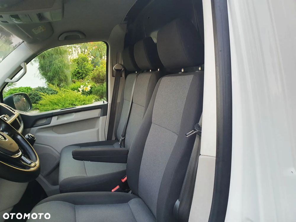 Volkswagen Transporter T6 - 8