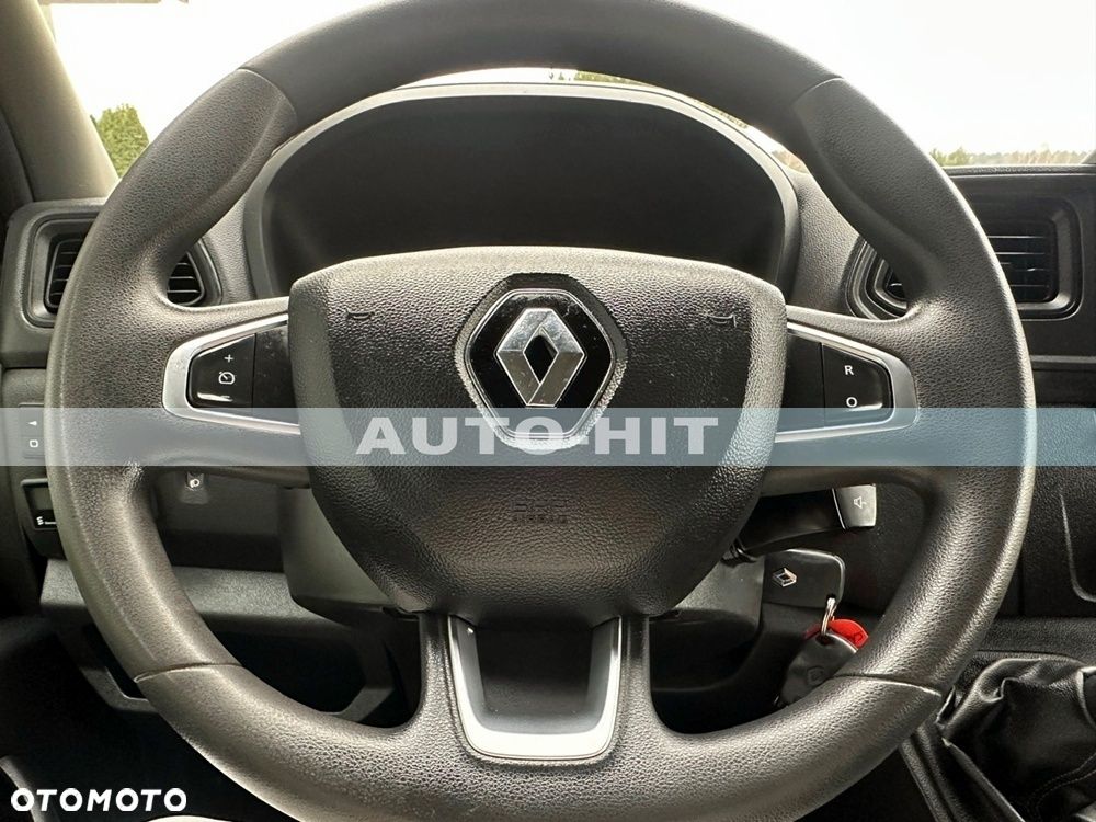 Renault Master - 24