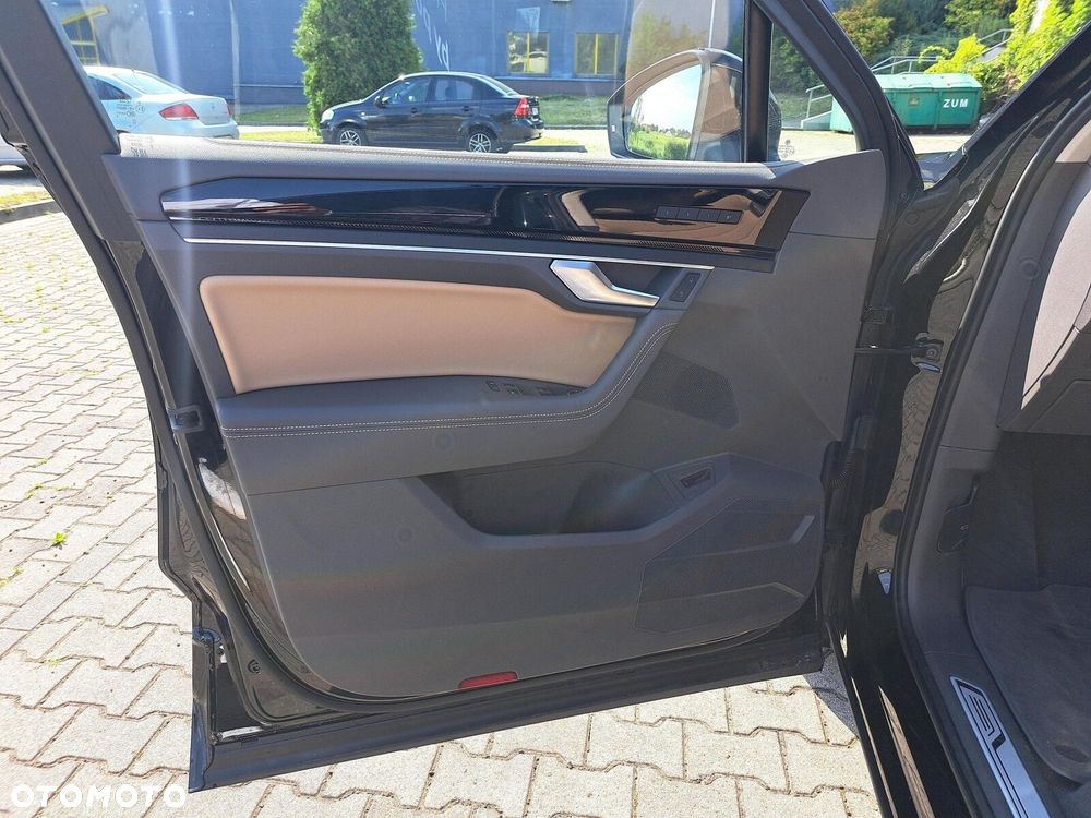 Volkswagen Touareg 3.0 V6 TDI 4Motion Elegance - 12